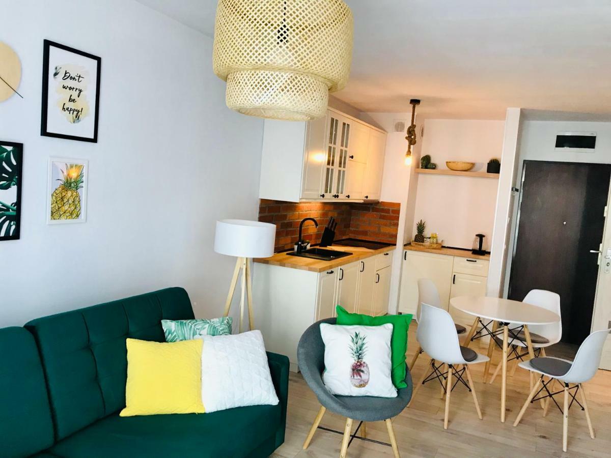 Pineapple Apartment Kolobrzeg Ngoại thất bức ảnh